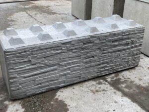 Baton Block with Ledgestone Texture